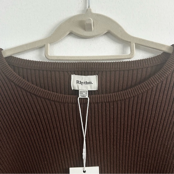 Rhythm Ribbed Cropped Sweater - Brown - Picture 3 of 4